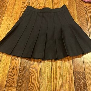 Black tennis skirt, from Los Angeles apparel size XS